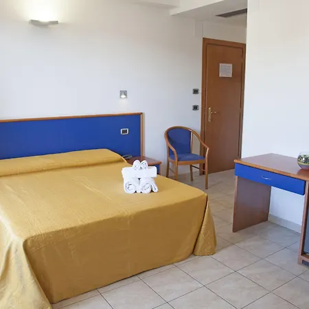 Smeraldo Hotell